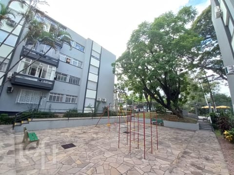Image 3 - 252519